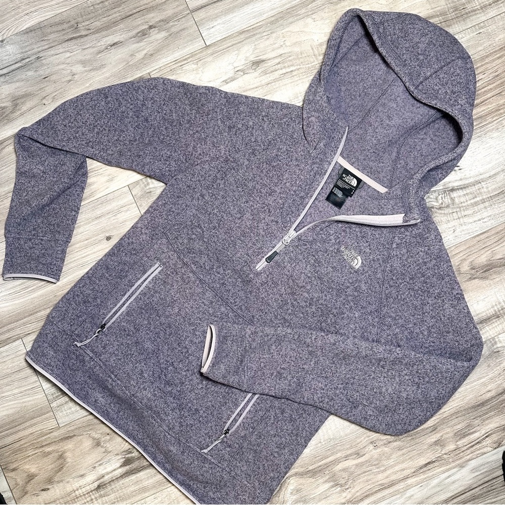 The North Face Women’s Fleece Hooded Pullover Quarter Zip